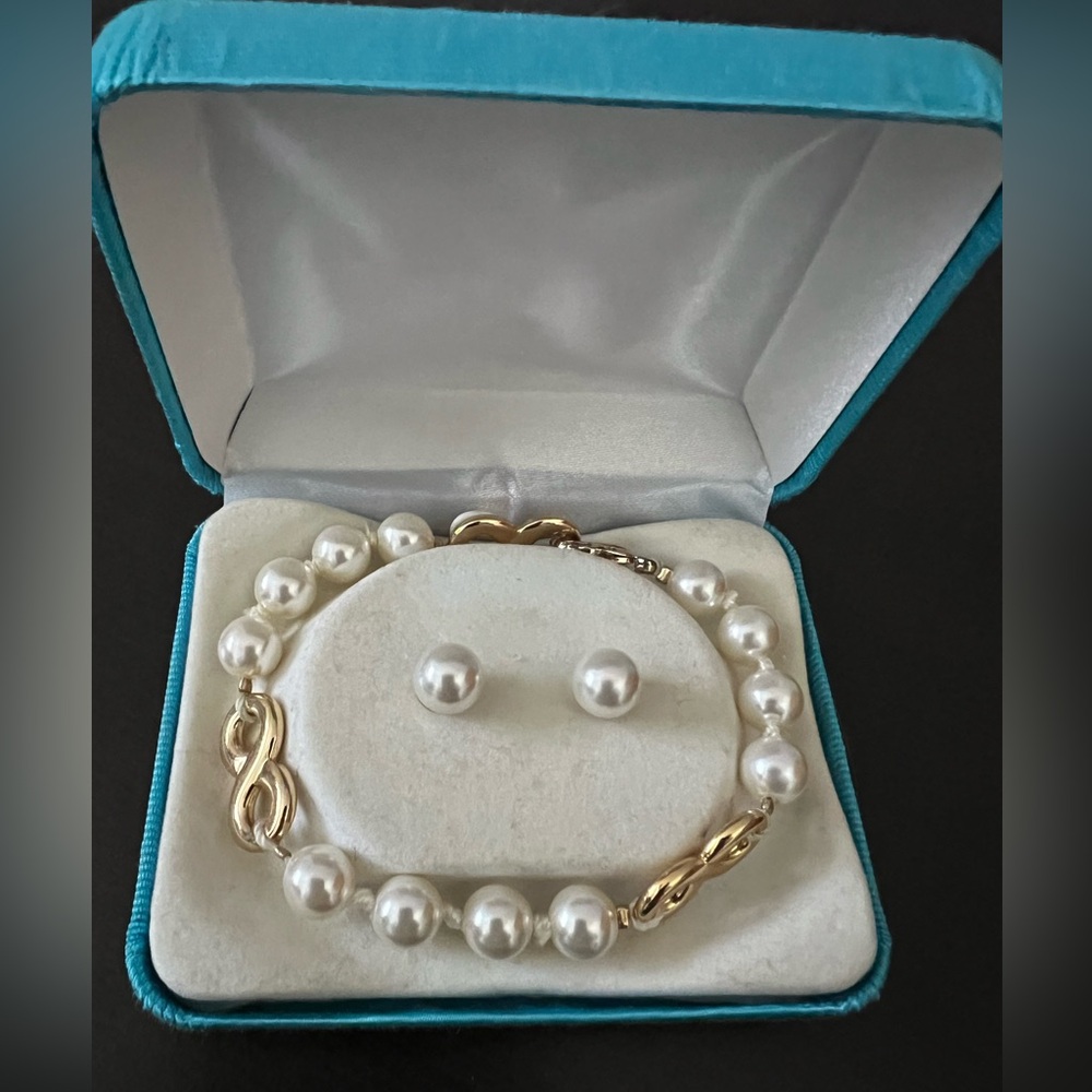 Faux Pearl Earrings and Bracelet